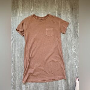 Old navy size S camel t shirt dress